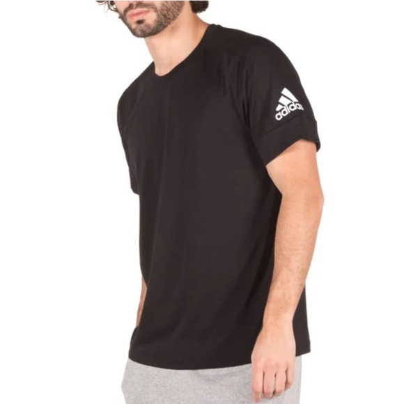 *NEW* Adidas Performance Stadium
Black Lightweight T-shirt - Picture 3 of 11